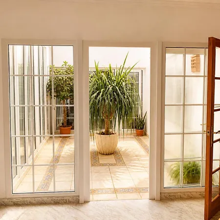 Savanna Spacious With Private Pool Near The