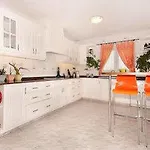 Savanna Villa *